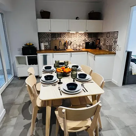Apartament Casa Del Mar 2 *